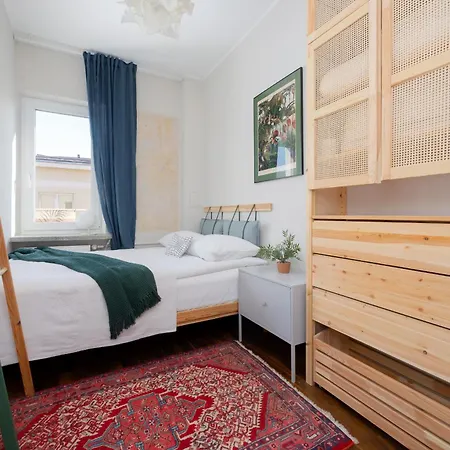 公寓 Bright In Downtown By Renters *